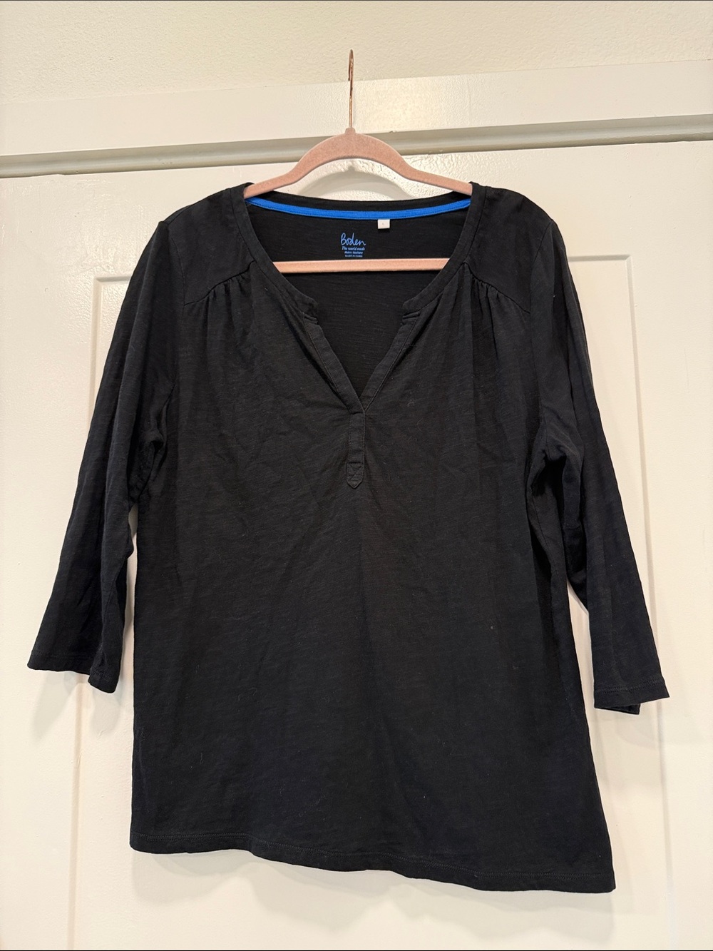 Boden Black quarter Sleeve cotton Split-Neck Tee large